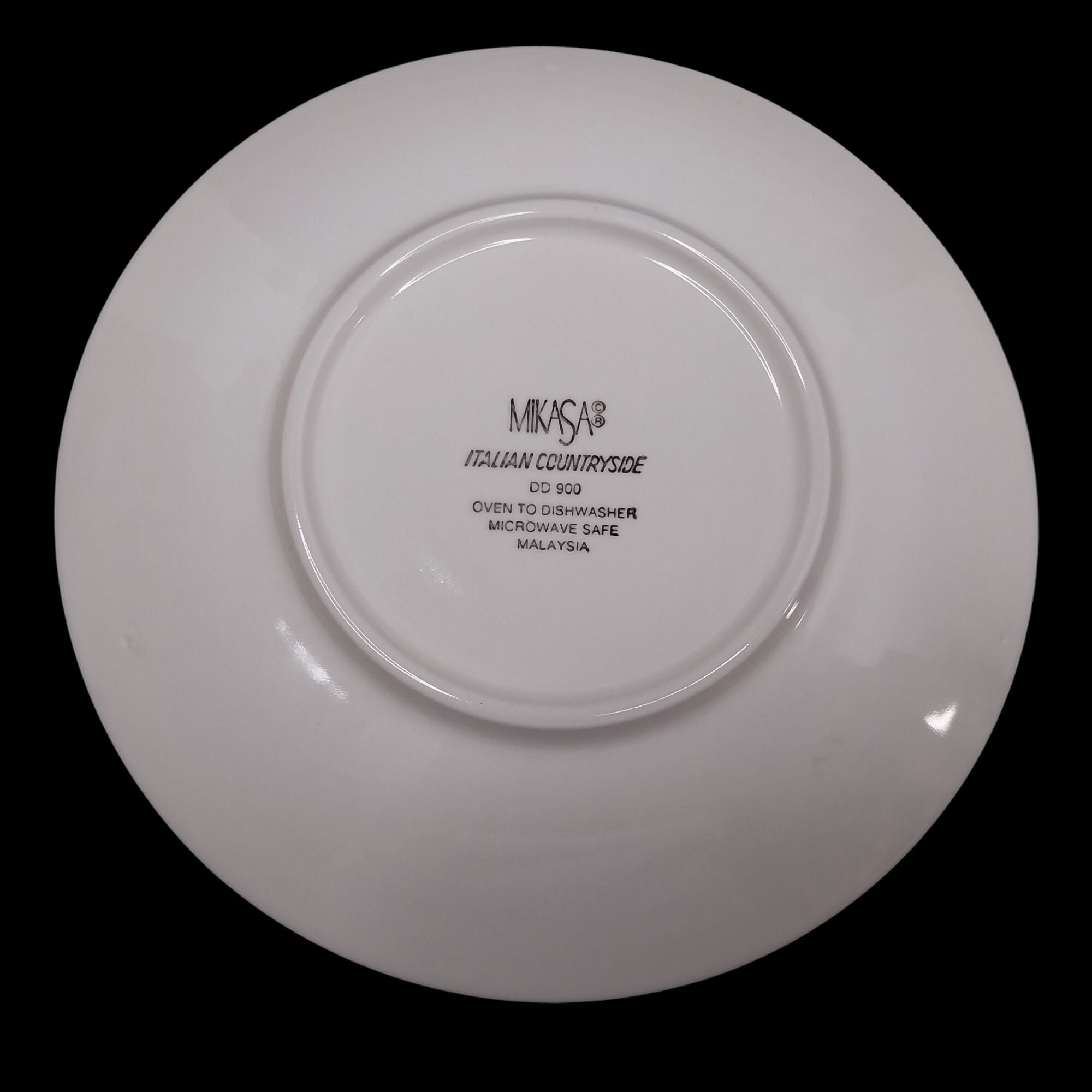 Mikasa | Dining | 7 Mikasa American Countryside Saucer Saucers White Plates 63badba21645f7b9e166d3e0