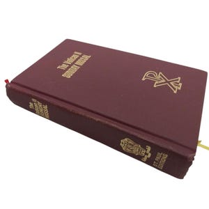The Vatican II Sunday Missal Hardcover St. Paul Editions 1975 Cycles A B C Red