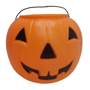 VTG Orange Plastic Halloween Pumpkin Bucket Trick or Treat Jack O Lantern Handle