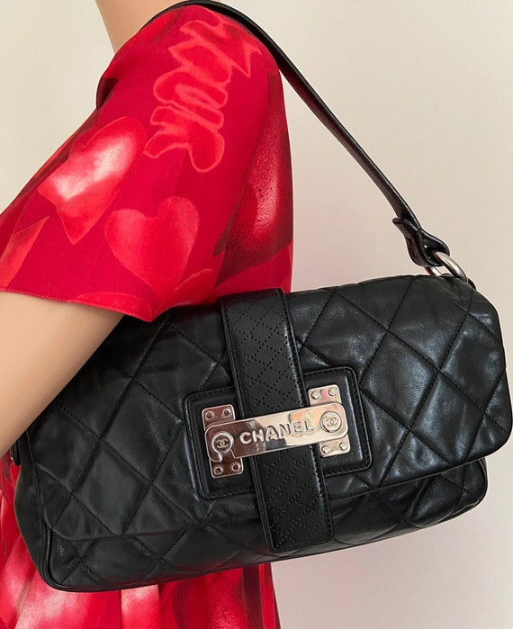 CHANEL BAGUETTE BAG in Quilted Black Leather Vintage Handle 
