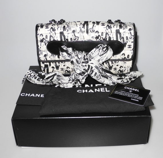 Chanel Fringe Flat Shopping Bag Quilted Calfskin Small at 1stDibs