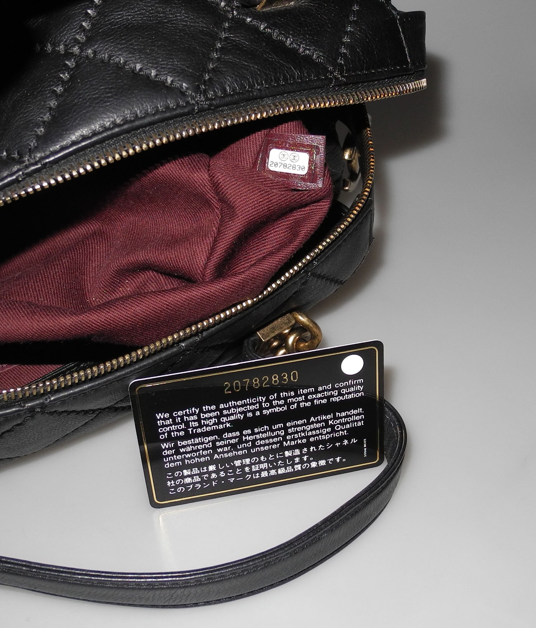 chanel hobo bag black