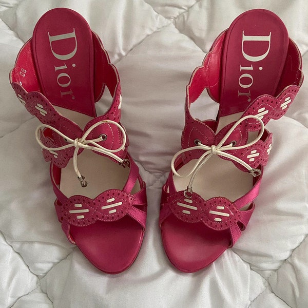 VINTAGE DIOR leather and fuchsia pink and white satin mules, P.37 very good condition