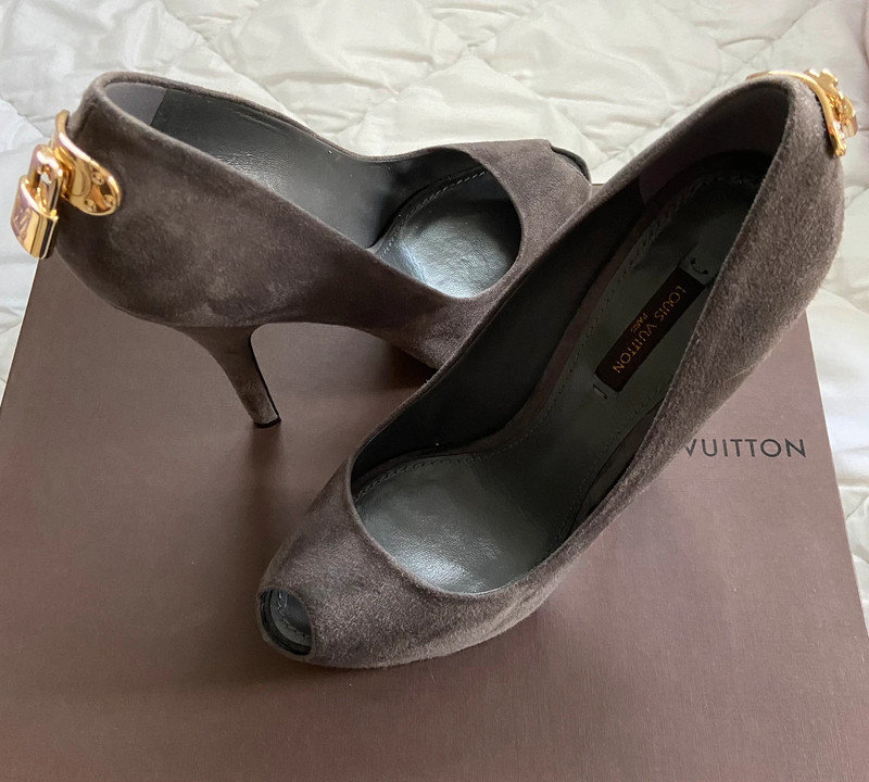 Buy Louis Vuitton Mouse Gray Suede Pumps With Padlock High Heels Online in  India 