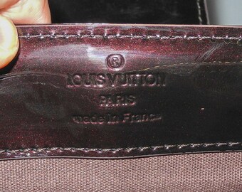 LOUIS VUITTON Large Melrose Patent Leather Bag Amaranth -  Hong Kong