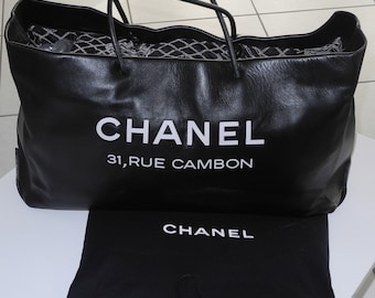 Black Leather Essential Rue Cambon Shopping Tote Medium