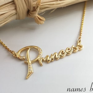 Princess Necklace - Gold Name Necklace - Solid gold Name Necklace - Personalized Necklace - Gift for her- 14 k gold -