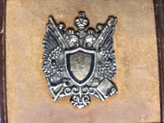 Vintage 1960’s Coat of Arms Trinket Box - image 4