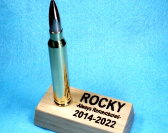 Personalized Rifle Bullet Pet Urn – Hunting Dog Memorial on Montana Pine