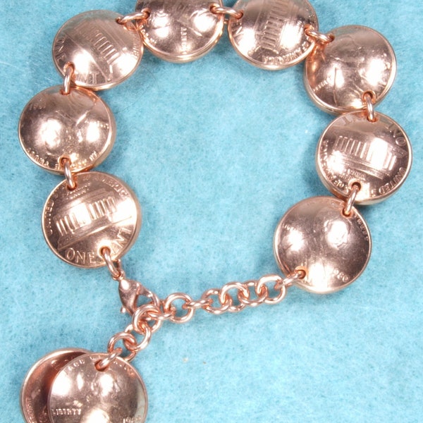 18 US Pre-1982 Copper Penny Double-Domed Bracelet