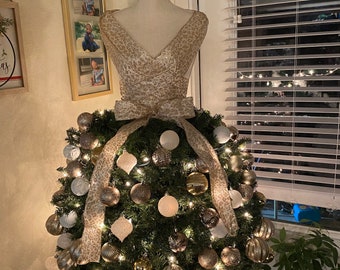 Mannequin Christmas tree