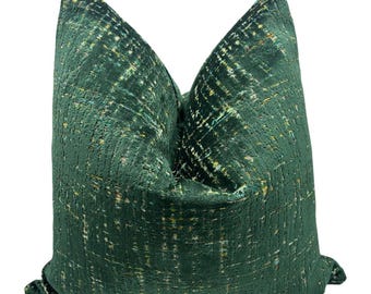 Green Textured Pillow Cover-Green Pillow-Decorative Pillow-Decorative Home Pillows-Throw Pillow-Home Decor-Luxury Pillow-Pillow Cover Only