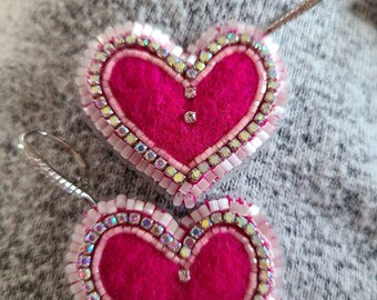 Authentic Native American beaded earrings,  PWM wool,  hearts, pink