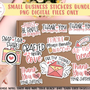 以下が含まれることがあります： 小規模事業向けのピンクと黒のデジタルステッカー9個セット。ステッカーには、「小規模店でお買い物いただきありがとうございます！」や「愛情込めて作りました」などのフレーズが書かれています。