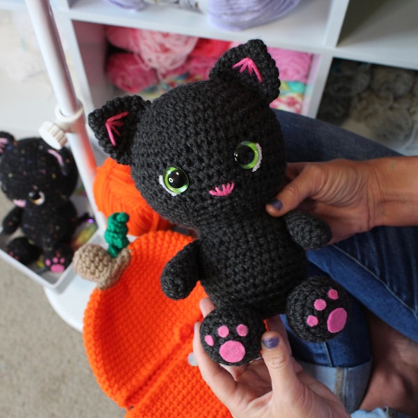 Hatching Kitty Crochet Pattern PDF