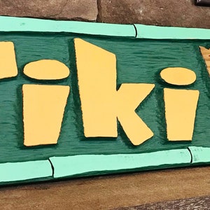 Cartel tiki tallado a mano, cartel de bar, cueva del hombre, chiringuito, letrero de madera, letrero de madera, salón de cócteles, hawaiano, tropical, barco, casa de botes, costumbre