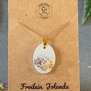 Collier en béton avec feuille d&#39;or 24 carats et fragments de coquillages, chaîne dorée en acier inoxydable, bijoux en béton, cadeau d&#39;anniversaire