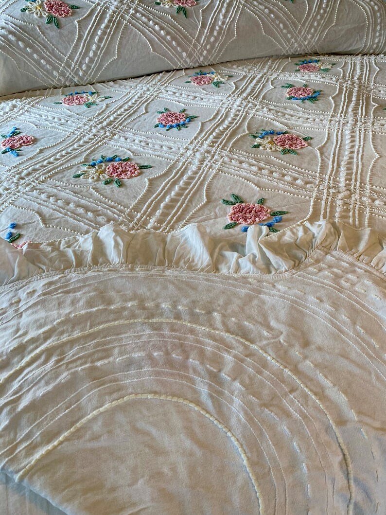 Vintage Chenille Bedspread Cabin Craft Pink Cabbage Rose and Etsy