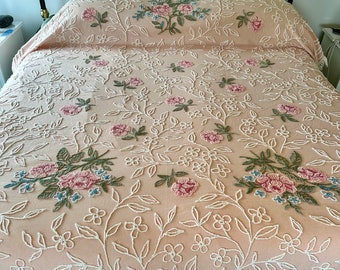 Vintage Red and Pink RoseTufts on Punk Canvas with White Florals and Swirls with Fringe EUC