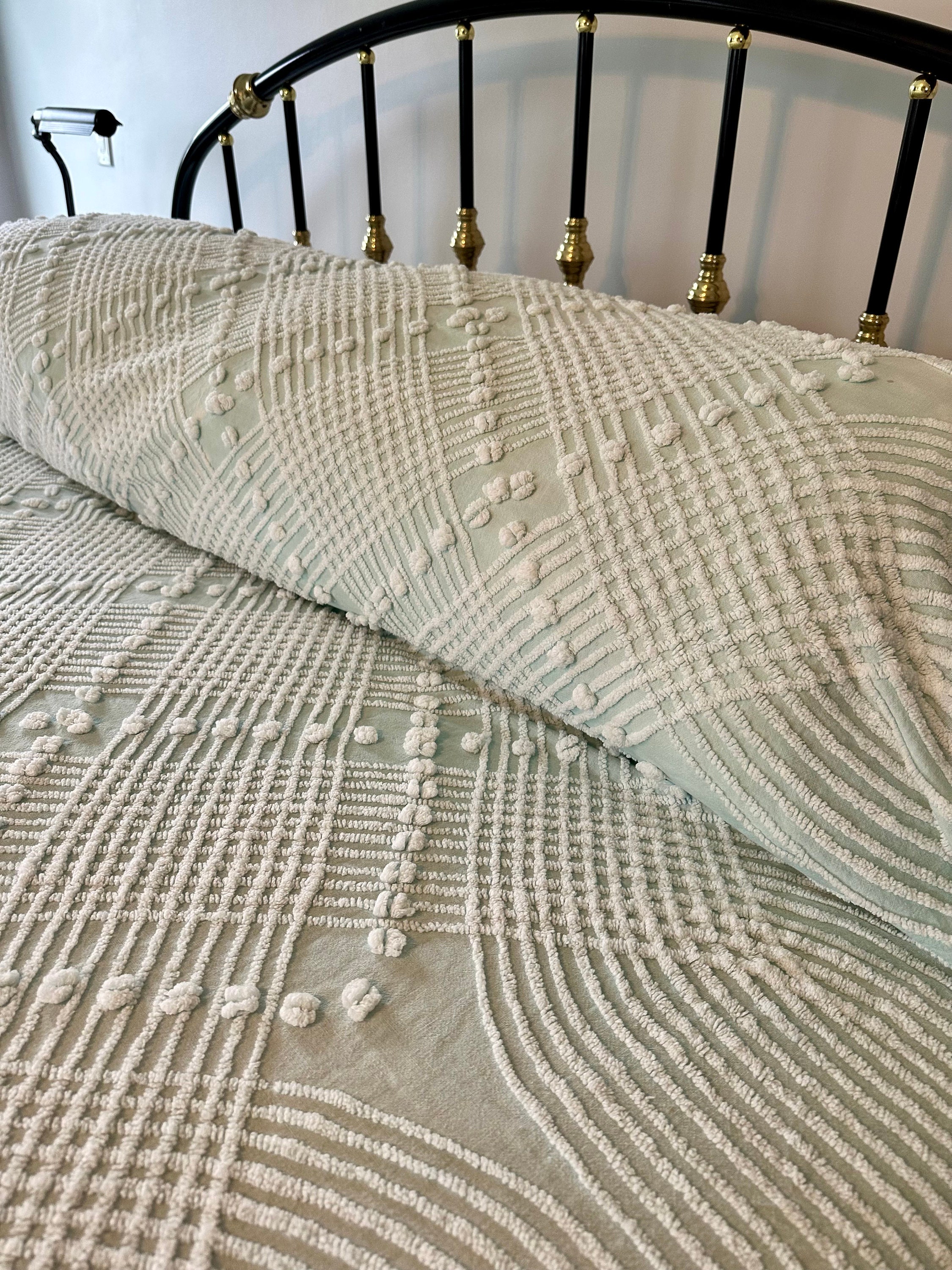 Vintage Teal Double Wedding Rings Chenille Bedspread With Cathedral