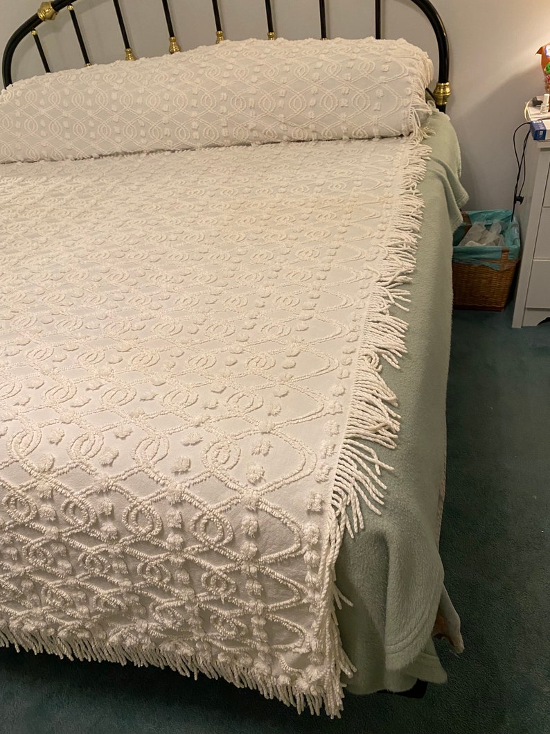 Vintage Chenille Bedspread Cabin Crafts Original Needletuft Etsy
