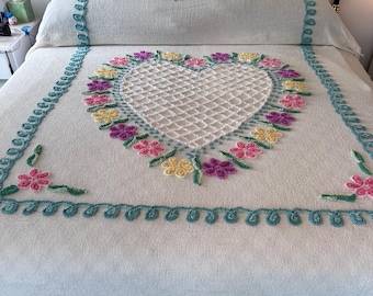 VTG Blue Floral Heart filled with White Lattice and surrounded by Florals