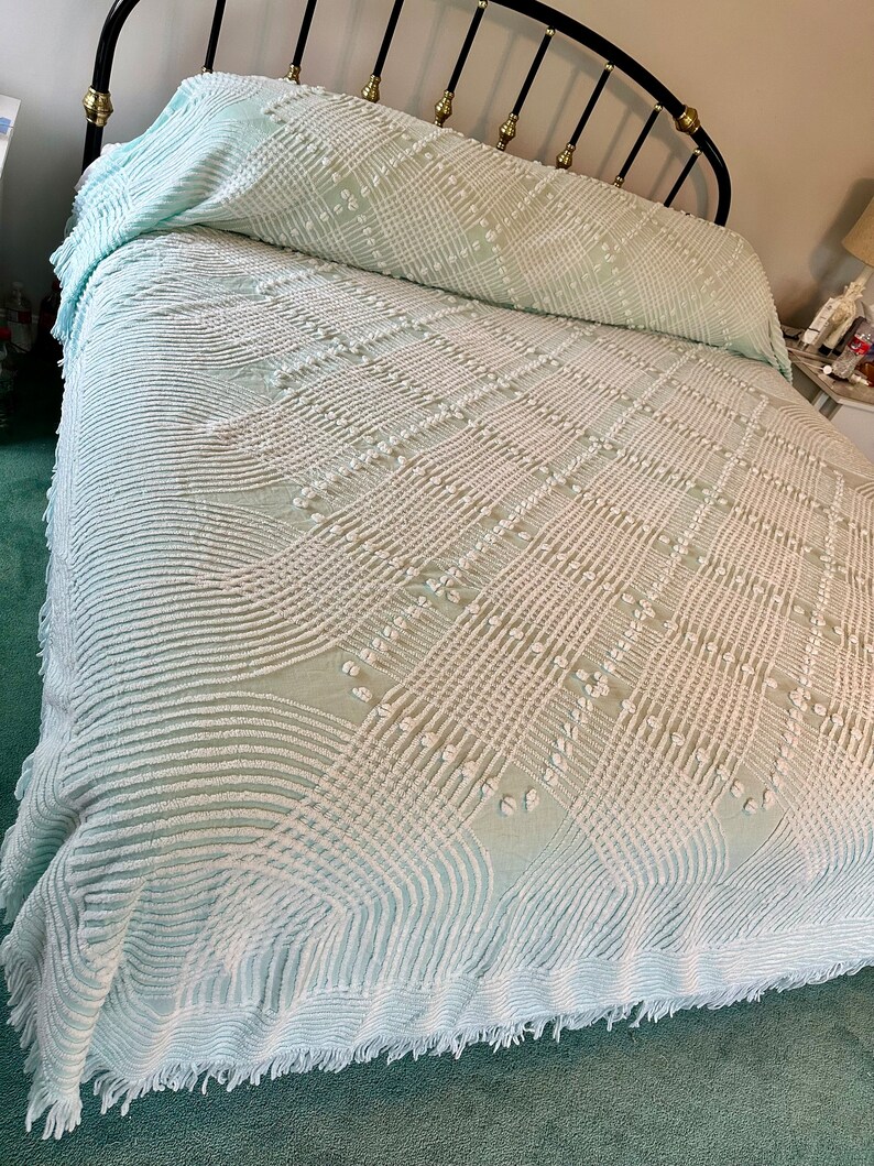 Vintage Teal Double Wedding Rings Chenille Bedspread With Cathedral