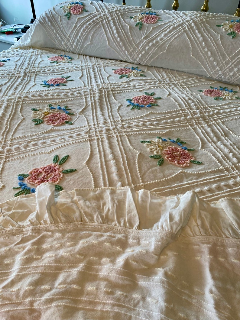 Vintage Chenille Bedspread Cabin Craft Pink Cabbage Rose and Etsy