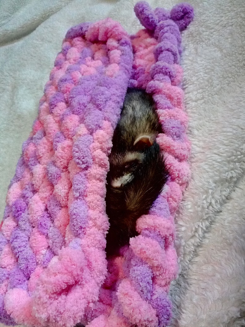 Ferret blanket hand knitted with chunky yarn Etsy