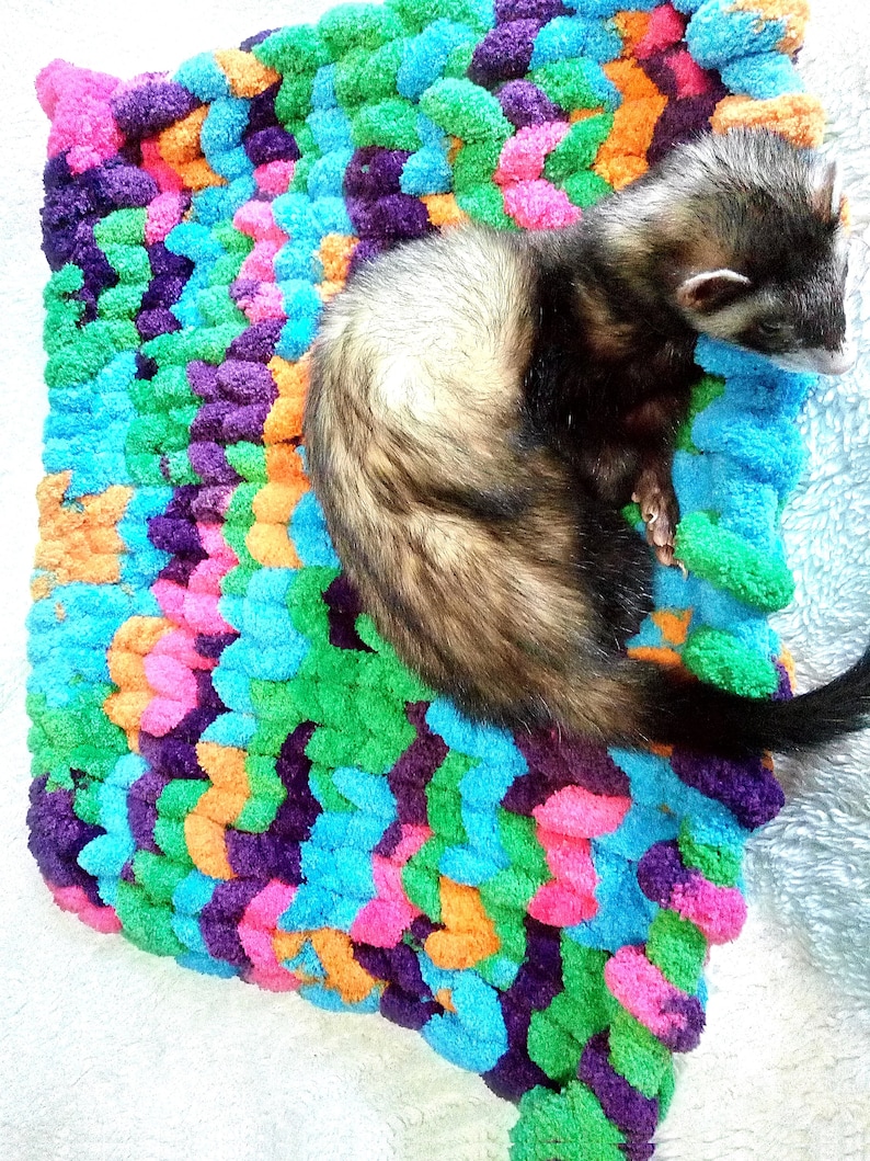 Ferret blanket hand knitted with chunky yarn Etsy