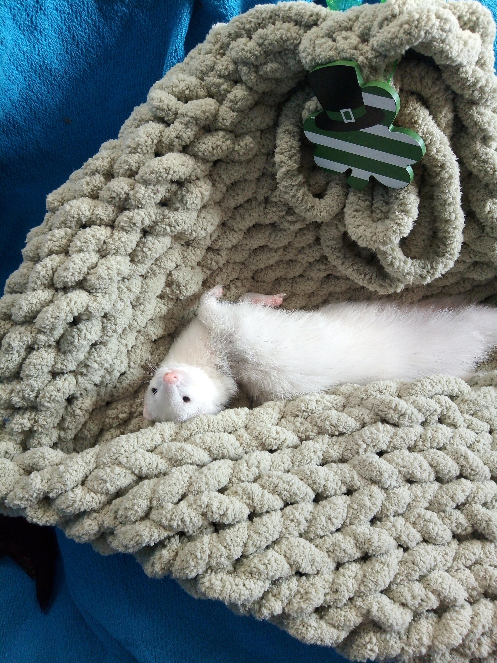 Ferret blanket hand knitted with Bernat chunky yarn Etsy