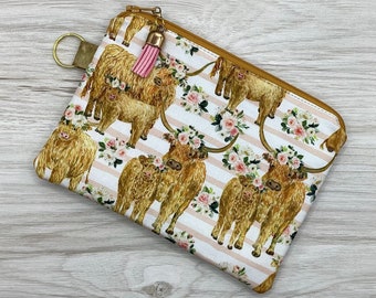 Highland cows cattle Zip Pouch (18cm x 13cm) Fully lined, lightly padded.