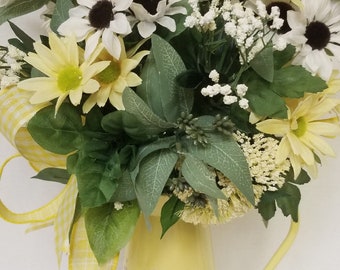 White Daisy Spring Floral Centerpiece, Yellow Daisy Arrangement, White Daisy Pitcher Centerpiece for Table Decor, Yellow Pitcher Centerpiece