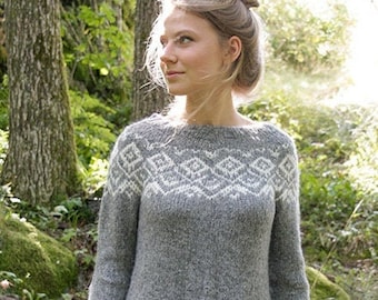 Hand knitted fair isle sweater in alpaca yarn