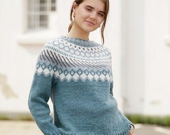 Hand knitted fair isle icelandic sweater sweater in pure wool yarn