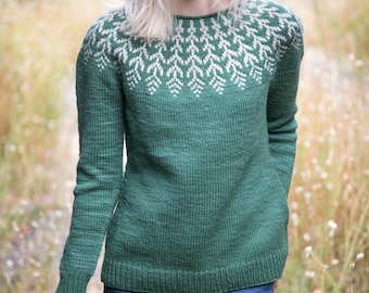 Hand knitted iceland style sweater in pure wool