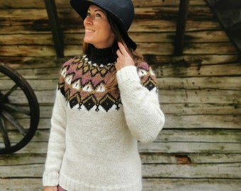 White lopi or Icelandic style pullover in natural sheep wool yarn