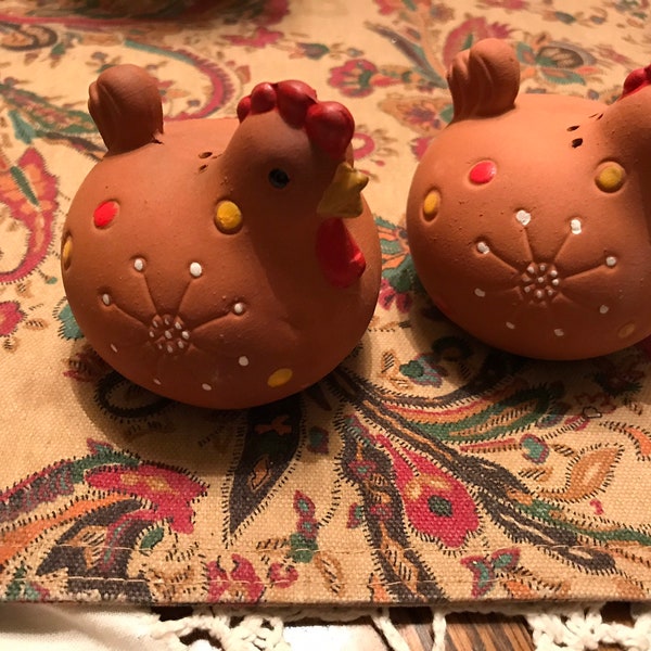 Holt Howard hens salt and pepper shakers