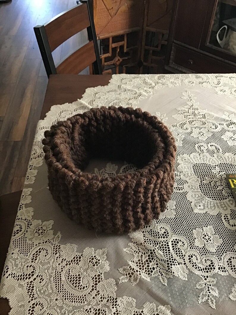 Highlander Cowl, brown image 3