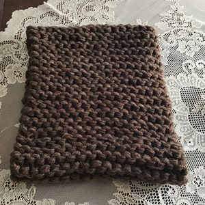 Highlander Cowl, brown image 4