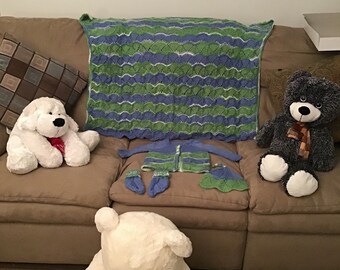Set de bebé de punto azul y verde con manta