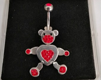 Titan Belly Ring mit roten Swarovski-Kristallen. Teddybär. Nickelfreier hypoallergener Nabelring, Valentinstag, Geschenk für Frauen, niedlicher Bauchring