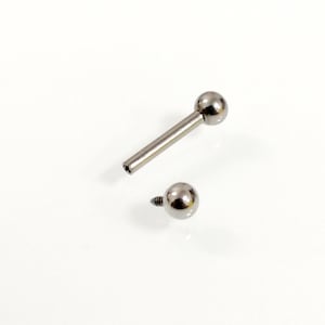 Titanium Straight barbell balls. 16g, 1.2mm, internal threading, Nickel free hypoallergenic, Tragus, rook,eyebrow, septum, nipple, daith
