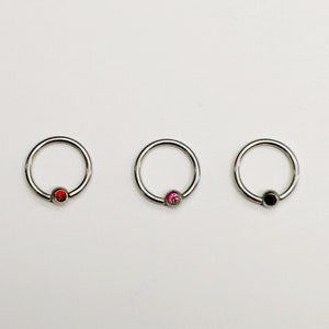 Anneau de perles captives Ring Hoop Gemstones - Barre circulaire en titane. 1,2 mm (16 g). Livraison gratuite. Piercing Daith, nez, lèvres, tour, hélice, anti-tragus