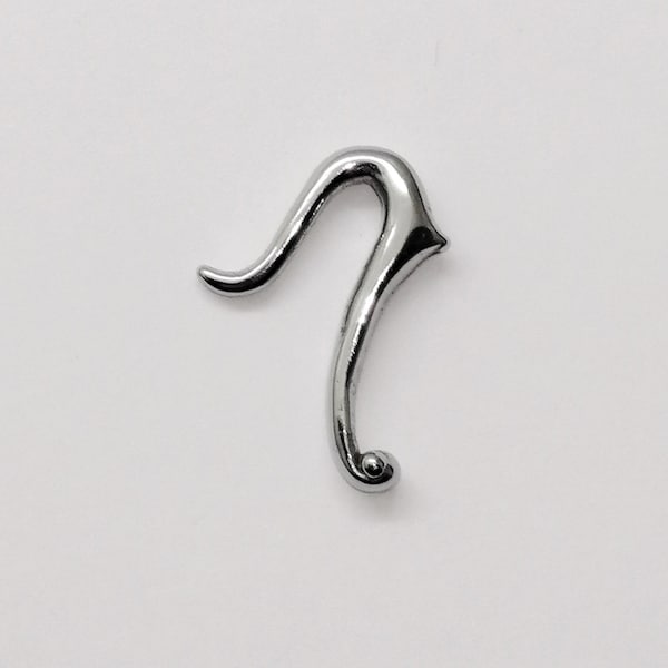 Cute 2.5mm ear Pincher, Minimal ear pincher, ear claw, ear taper, Extreme ear jewelry, earring, unique body jewelry, body piercing gauge