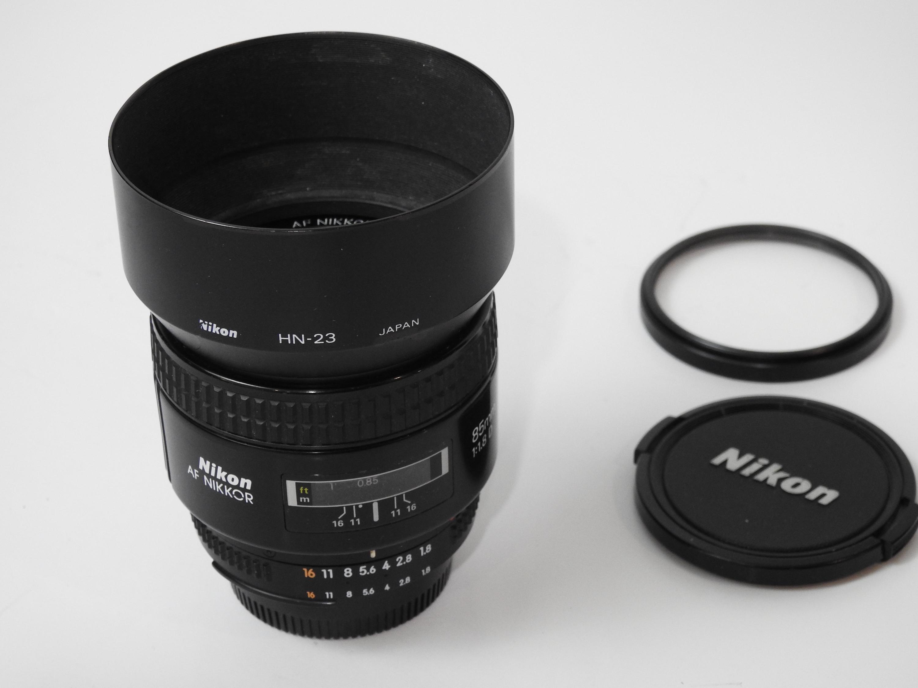 Nikkor 85mm F/1.8 D Nikon Lens: Prime Portrait, Full Frame, Japan