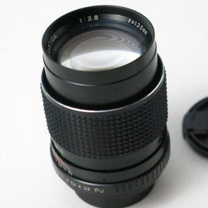 PRAKTICA 135mm 2.8 Mint Portrait lens M42 Screw Mount