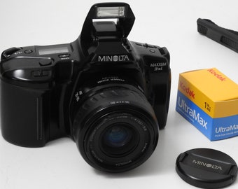 Minolta Maxxum 3Xi camera + 35-80mm lens + Kodak Ultramax film & Free Shipping USA / Canada