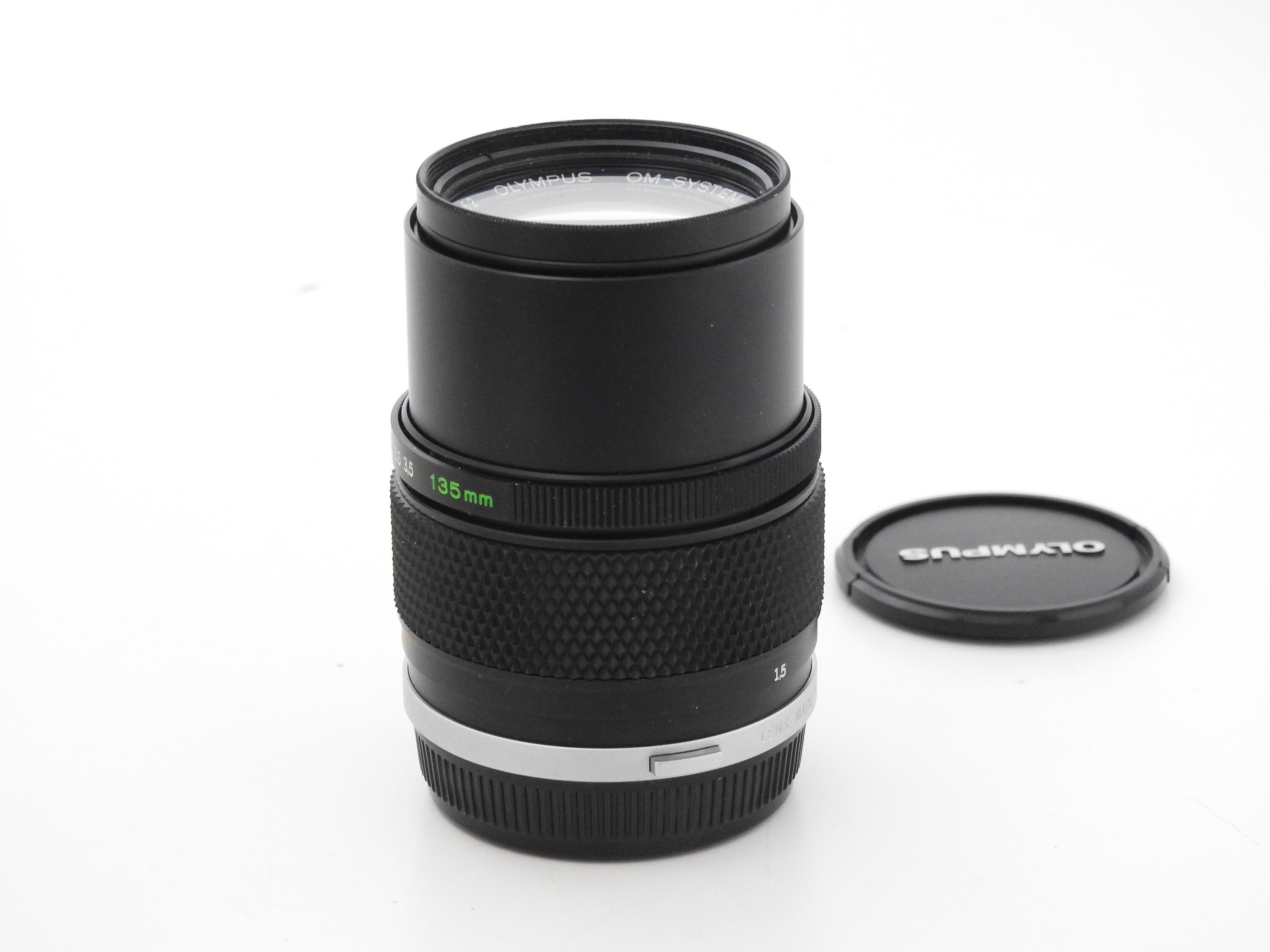 Olympus OM 135mm F/3.5 E. Zuiko Portrait Lens With Case - Etsy