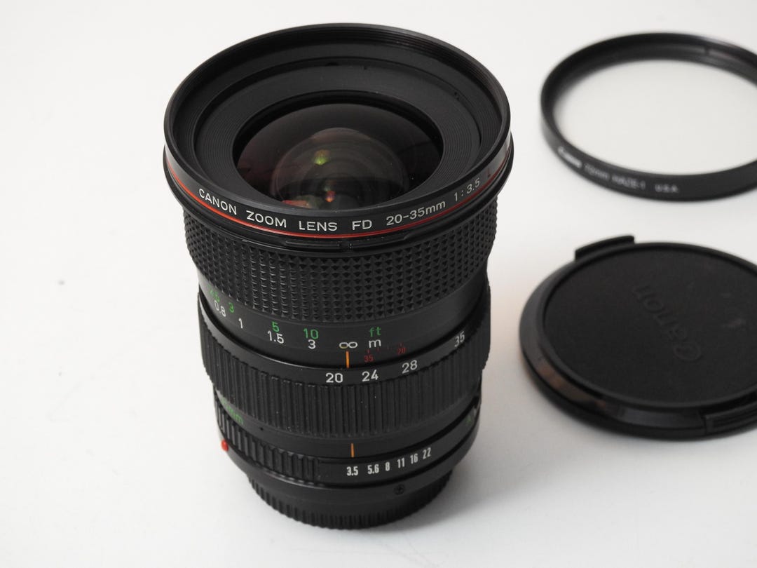 Canon New FD 20-35mm F 3.5 L Wide Zoom Lens for Cine Vintage